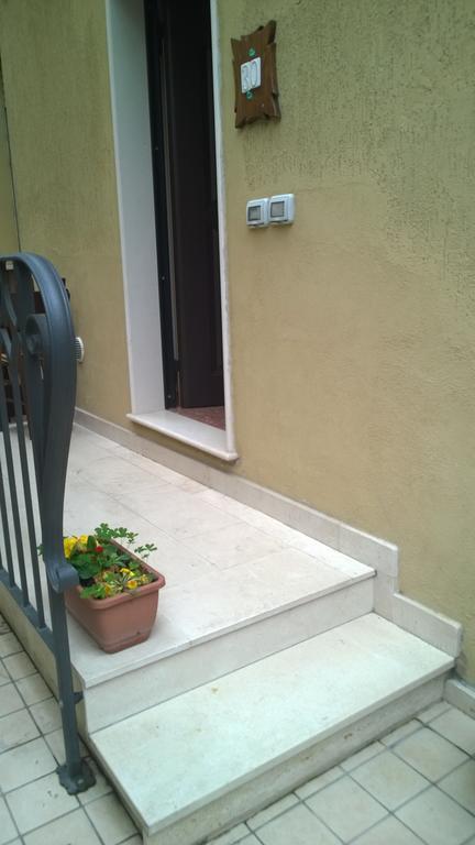 Casa Riri Bed & Breakfast San Benedetto del Tronto Exterior photo
